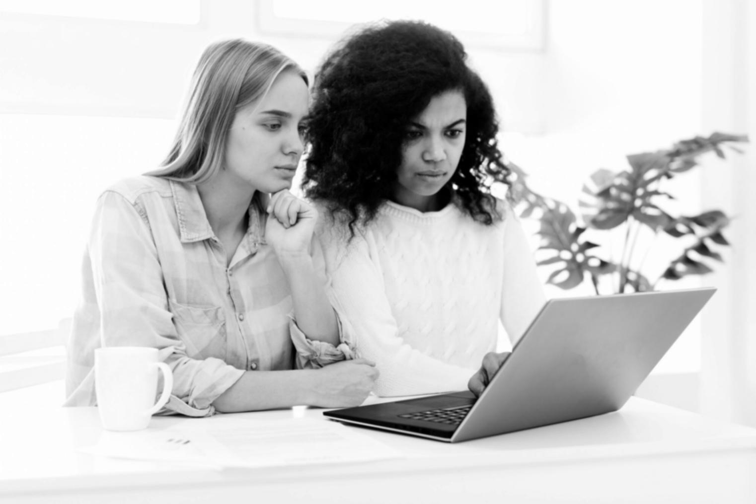 Sesión de trabajo colaborativo en administración de sistemas