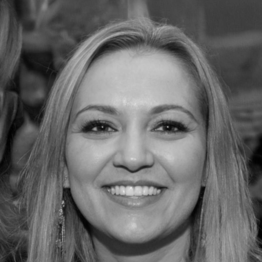 Carmen Ruiz, especialista cloud graduada